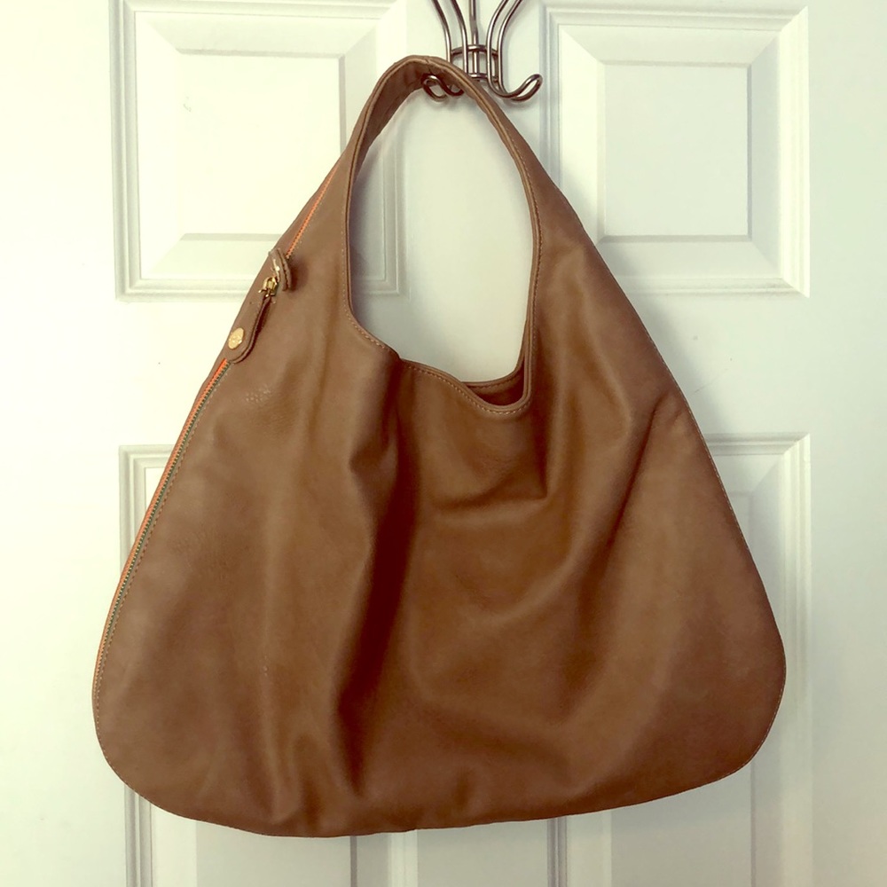 Pretty Ships expandable shoulder bag